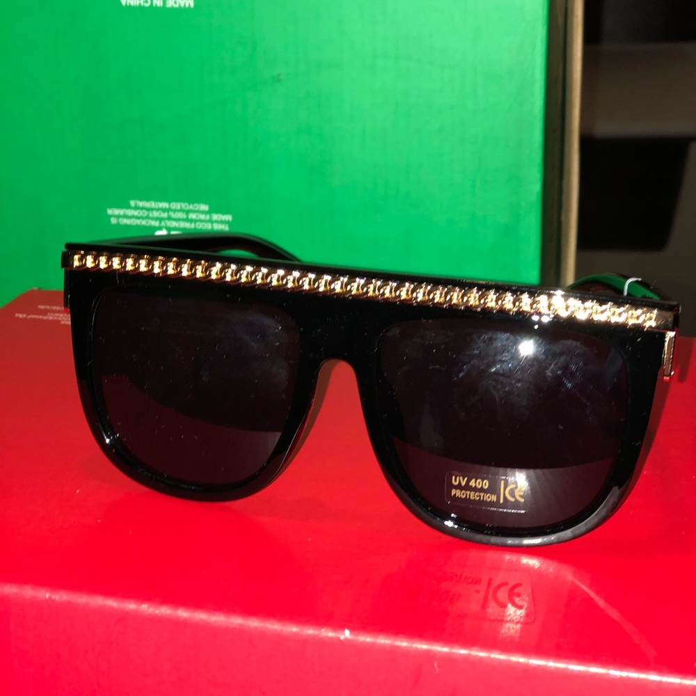 Sunglasses (Bundle) - image 5